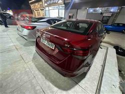 نيسان سنترا